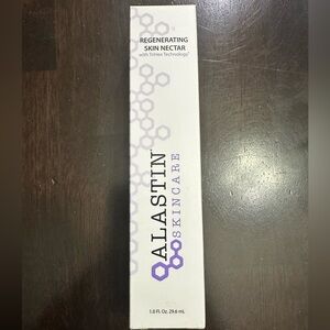 Alastin Skincare Regenerating Skin Nectar with TriHex Technology